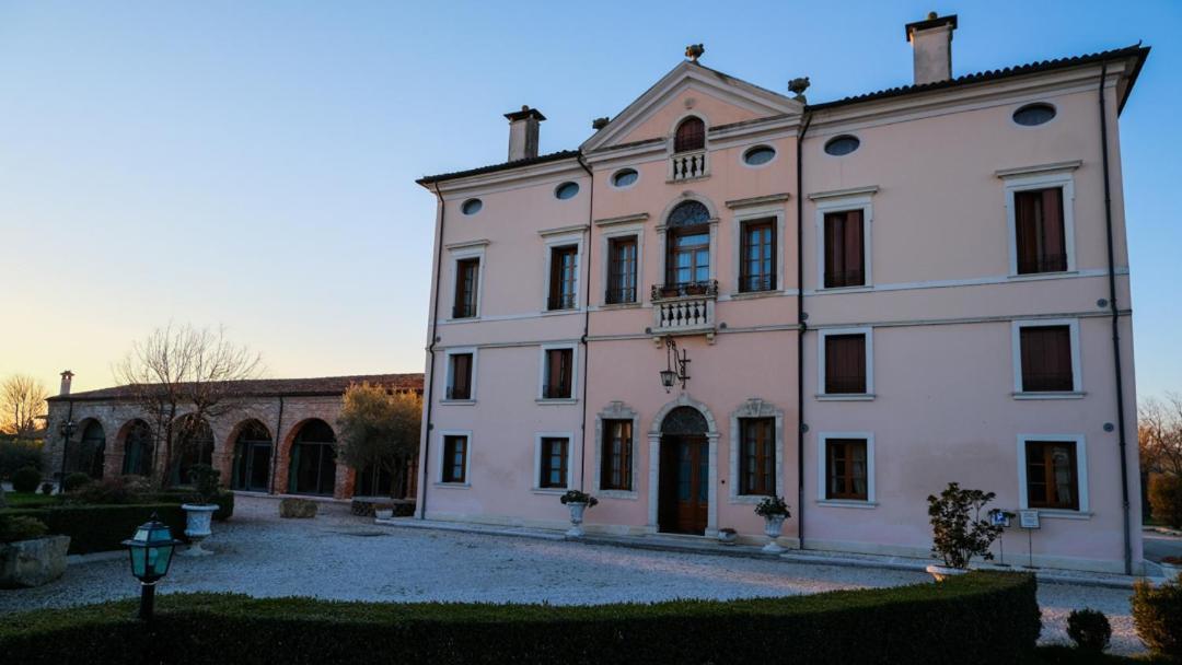 Villa Bongiovanni 산보니파시오 외부 사진