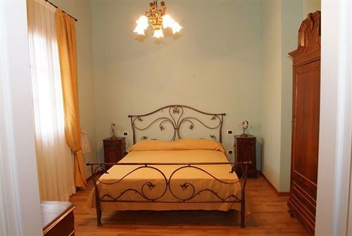 Villa Bongiovanni 산보니파시오 외부 사진